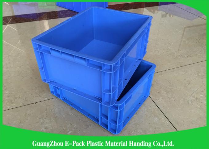 Los contenedores de almacenamiento plásticos grandes modificados para