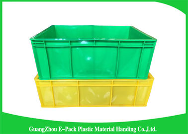 Ahorro de espacio plástico apilable durable de los compartimientos, cajas de almacenamiento negras reutilizables