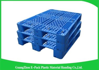 Tipo plástico industrial de la entrada de las plataformas 4-Way del transporte reciclable azul