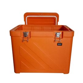 Caja fresca aislada plástica no tóxica anaranjada, caja de almacenamiento fría de la comida campestre 110L