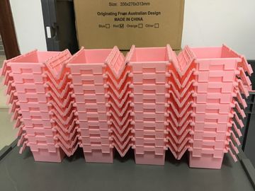 Jerarquía plástica tamaño pequeño Tote Boxes Attached Lids de la pila de 120*80*60 milímetro