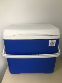 Caja fresca aislada 28 litros/caja de almacenamiento fría plástica para el hogar