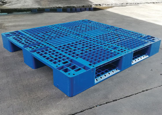 Carretilla elevadora plástica resistente de encargo de la manera de las plataformas 4 del HDPE 6T